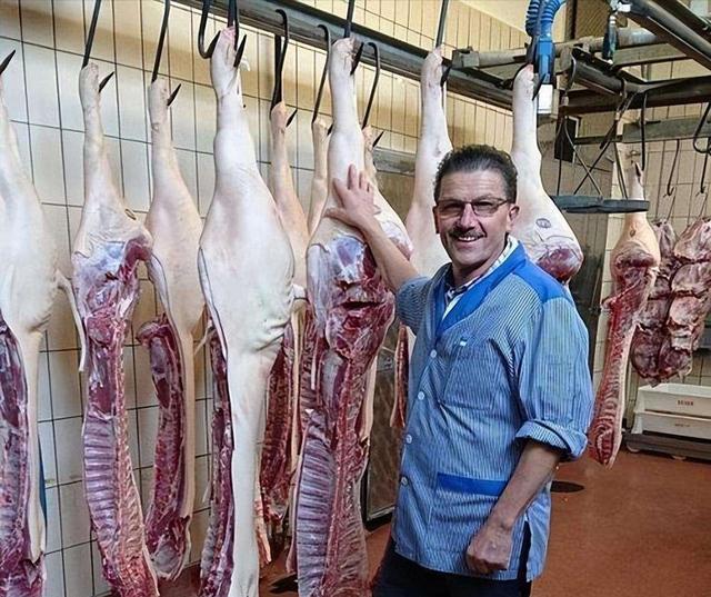 反击战全面打响！中方开始掀桌	，27国同时收到通牒，事态已很严重