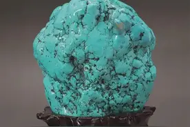 每天认识一种宝石——绿松石图片