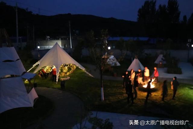 喜迎双节｜娄烦高君宇故居纪念馆红旅文化节精彩纷呈，游客乐享假日好时光