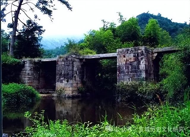 泾青万峻岭古道