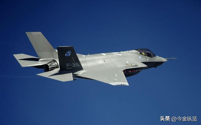68公斤"幽灵"，美军AI战机获“千里眼”，全球空战规则恐将巨变！