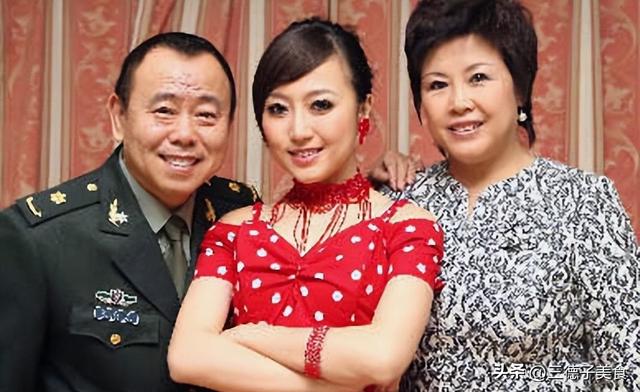 4个老婆，全家移民，享受正师级待遇，潘长江身上哪个标签是真的