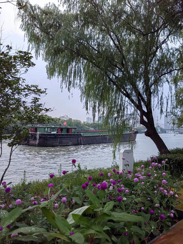 在无锡，夏日晚饭后纳凉、散步、赏京杭大运河风光，来这里就够了