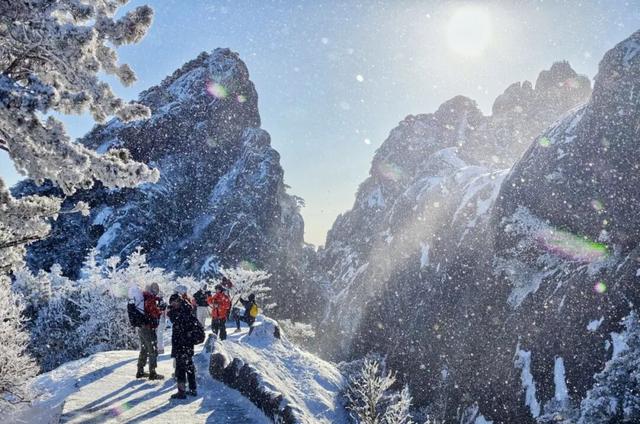 急！黄山冬雪美景即将抵达！准备好迎接仙境了吗？