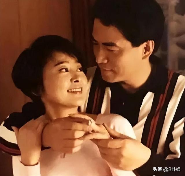 张瑜现状：68岁无儿无女，一人独居，与74岁前夫张建亚处境差别大