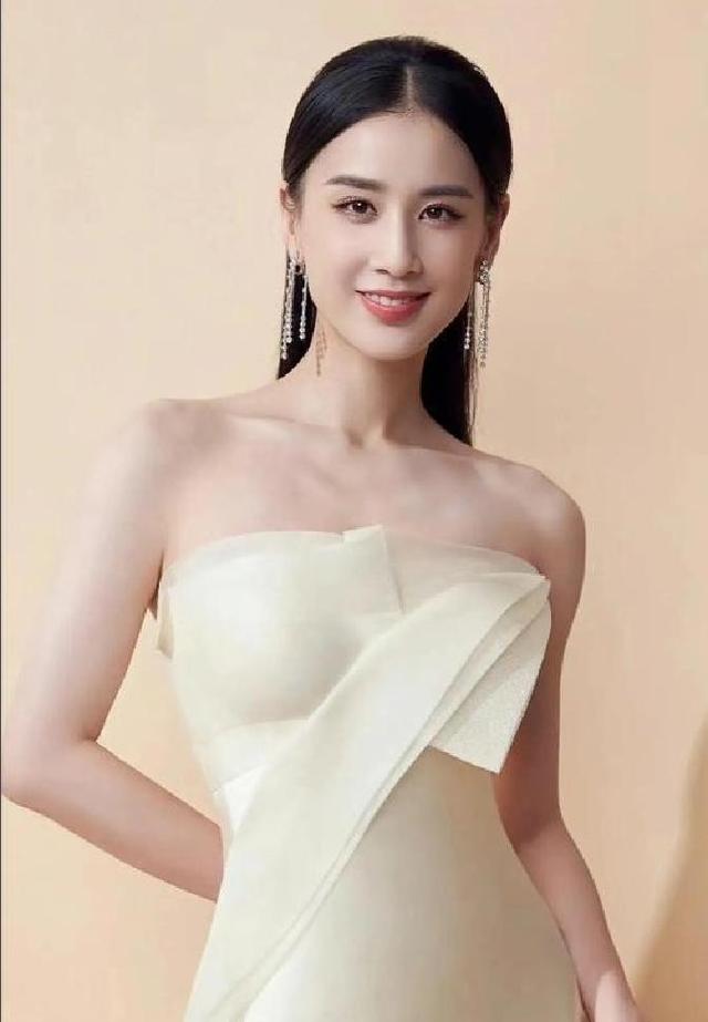 黄圣依做梦也没想到，离婚才7个月，8岁的儿子就开始为她争光了
