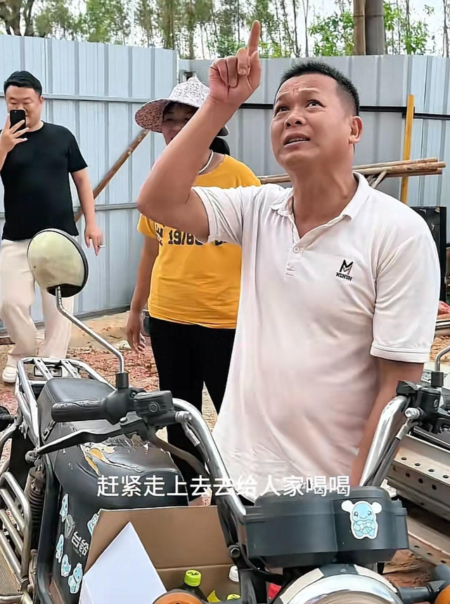 各有目的！全红婵家别墅正式封顶，令人不适的事发生	，还不止一件