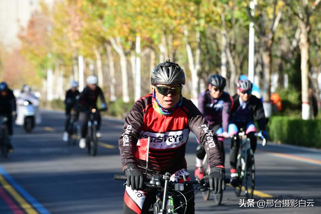 信都区总工会：七里河绿道上的骑行狂欢