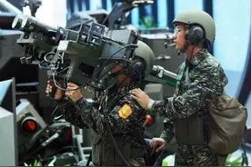 大批军火运不进台岛，美方想到新办法，不用再怕大陆拦截军火船？图片