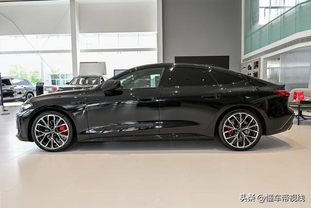 上汽奥迪A5L Sportback将上市