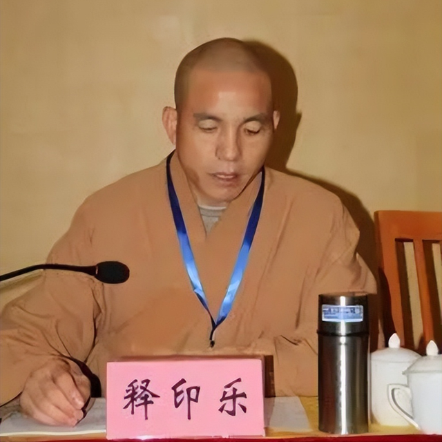 拔出萝卜带出泥！释永信下马，举报人被扒惊天丑闻，难怪会被开除