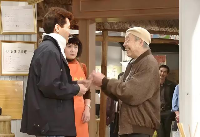 以为退休享福，其实悄然离逝，外来媳妇本地郎11位演员再也见不到