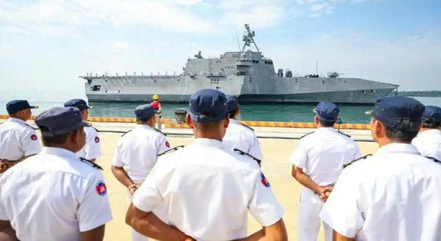 嘴上喊着中立，家里却迎来了美国军舰！中国心血竟成成美军跳板？