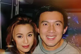 58岁艳星突然发文向已婚旧爱表白！晒亲密拥抱照分手24年念念不忘图片