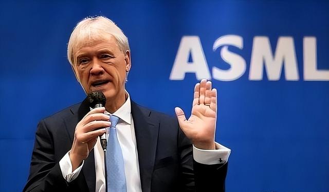 半导体龙头企业ASML在光刻机领域受挫，中国还要多久才能赶上？
