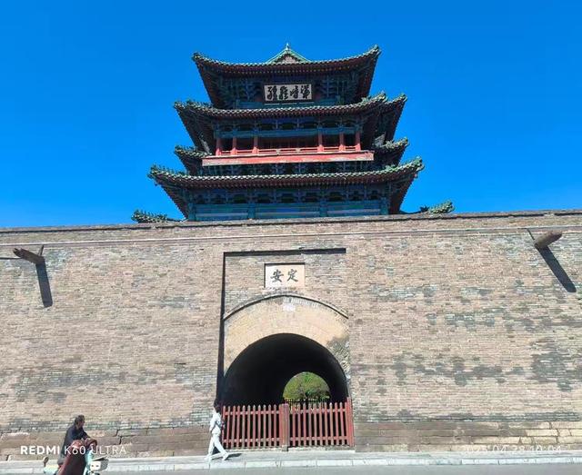 参观游览古代的邮局——河北鸡鸣驿站