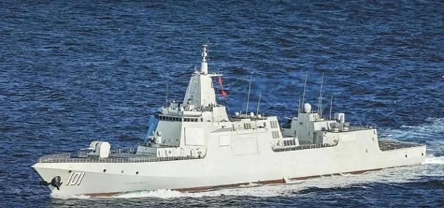 为啥咱们非得造超级航母？这三大理由，戳破“驱逐舰够用”的误区