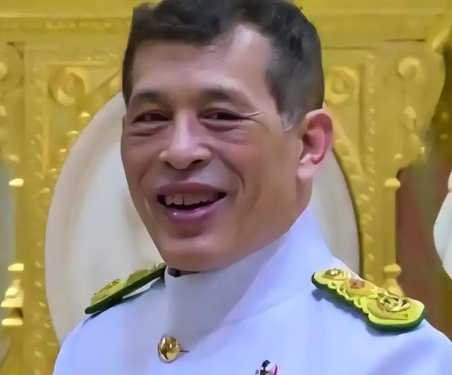 洪森赌赢了，佩通坦接受判决，不到24小时中方出手，送泰国一句话