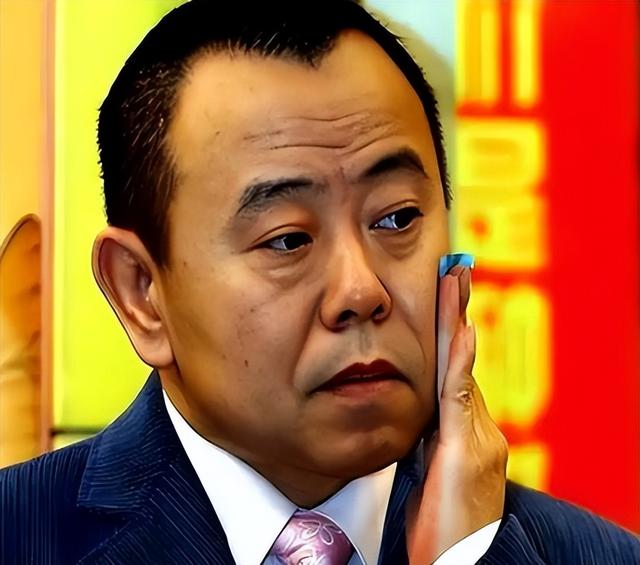 4个老婆，全家移民，享受正师级待遇	，潘长江身上哪个标签是真的