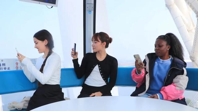 外国友人到滨海开启沉浸式文化体验之旅