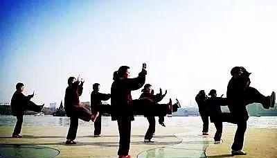 立冬以后，练太极的拳友注意了！当心练出一身病！