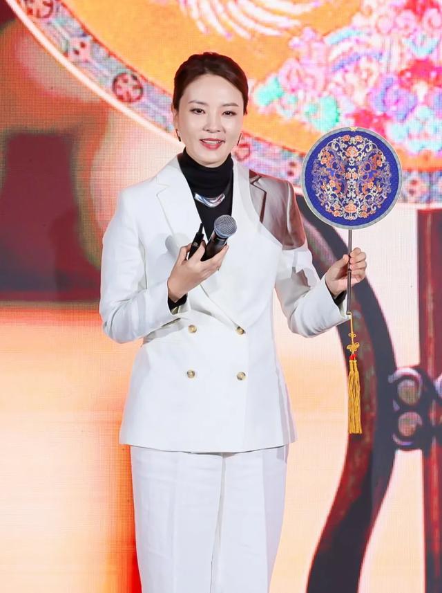 1座科技长城背后：卡萨帝如何靠1个“C”圈粉用户