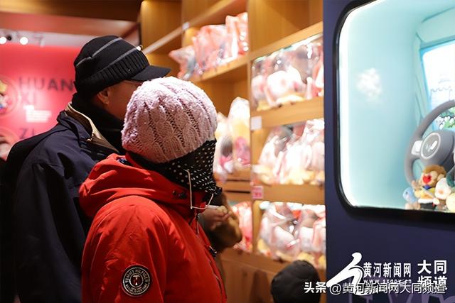 谁说秋冬是淡季？大同古城用“暖”与烟火气点燃淡季热度