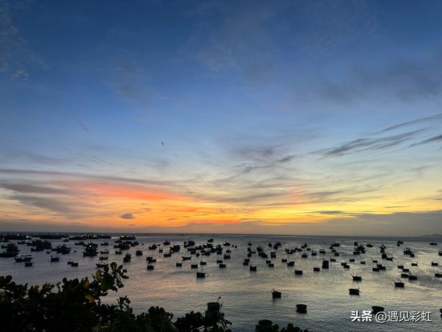 越南8日游（第六天，美奈仙女溪、红沙丘和小渔村日落）