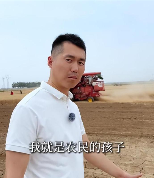 天安门最帅升旗手张自轩转业后，现状十分罕见，如今他后悔了吗？