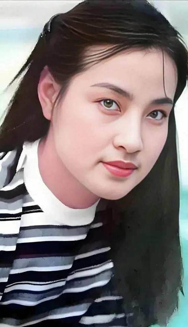 钱再多有什么用？75岁的“风流妖精”刘晓庆，已经走上另一条道路