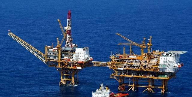 山东传来一声巨响	，中国在海底挖出“第二国库”，突破技术封锁！