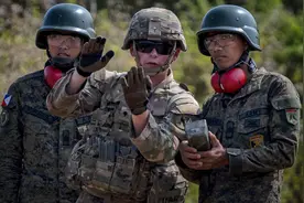豪赌中国会输？日本要在菲律宾部署兵力，外媒：军事协定签署在即图片