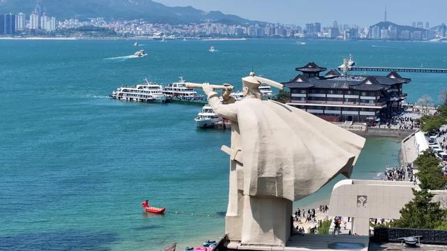 嗨 ~ 海 海 海 海 海 ~