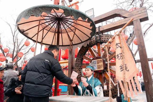 宋“潮”好玩！过年就来开封吧~