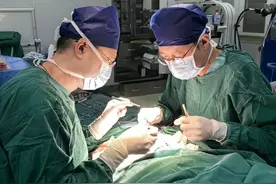 长治市妇幼保健院：围产多学科强强联手 救治复杂单绒双羊双胎宝宝图片