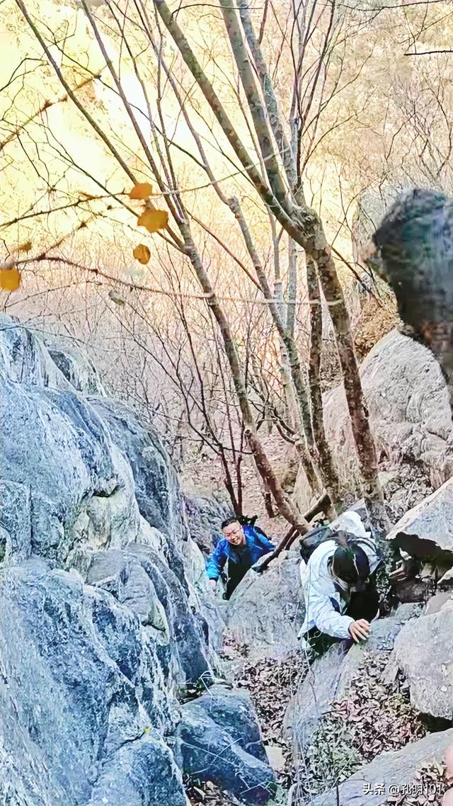 “向野而生，向阳而行”～嵩山野驴背〈都市穿行〉游记