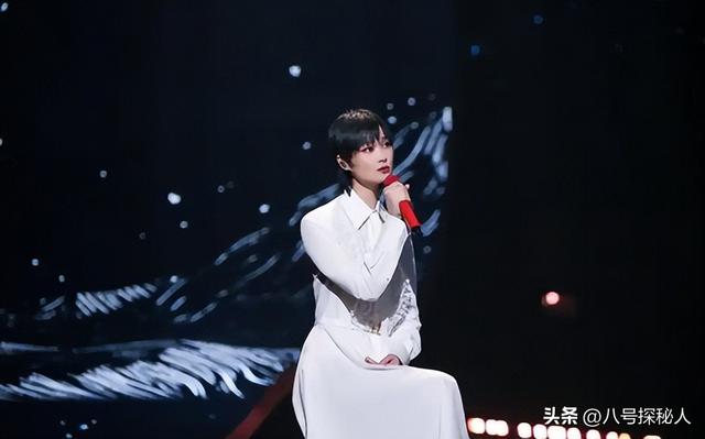 嫁法国老头真相大白5个月后，41岁李宇春近况曝出，一点也不意外