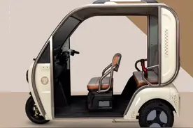 难以置信！在售三轮车竟是观光休闲车 交警：没有路权，不能上路！图片