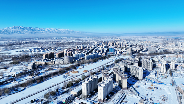 雪后枣乡 如诗如画#祁连山下是我家##厚道甘肃#