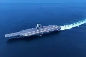 福建舰开始第七次海试，测试舰载机弹射和拦阻，服役之日值得期待图片