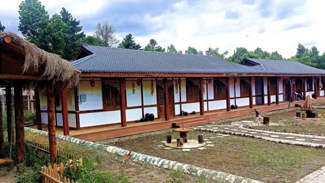 乘着高铁游白山 | “百区百景”打卡攻略之露水河长白山狩猎度假区