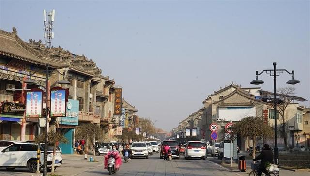 离西安半小时，这座被高铁“耽误”的小城，好玩又好吃