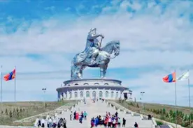 蒙古国要2025年恢复蒙古文，想和内蒙实现语言相通，意欲何为？图片