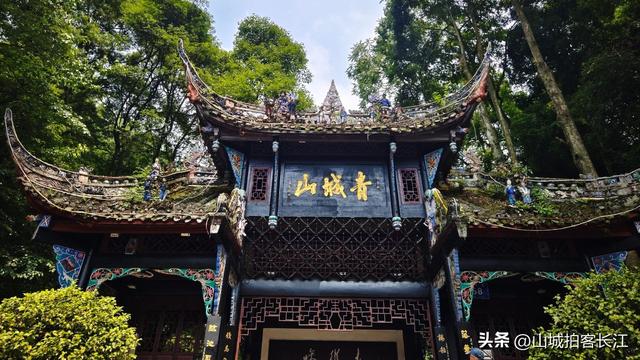 四川头号富裕县级市，人均可支配收入超4万，山水美景远近闻名