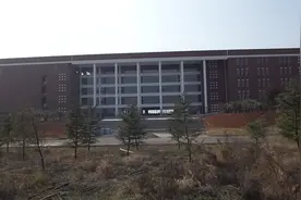 江西很憋屈的1所高校，由学院升级为大学，还是摆脱不了专科命运图片