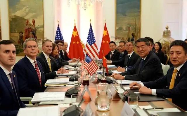 特朗普：只要我在任	，无人敢收台，话音刚落，中方划下4条红线