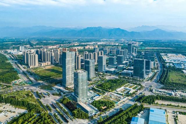 一家高端制造企业“西迁”，引发产业链“乘数效应”