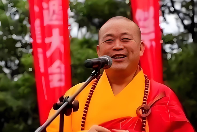 王宝强也没想到，释永信毁灭牵出前妻马蓉旧事，自己差点“垫背”