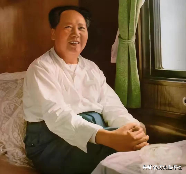 毛主席的机要秘书谢静宜有多美？长相清纯可爱，当过北京市委书记