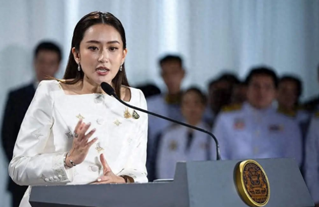 学者：泰国柬埔寨争端焦点转向泰王